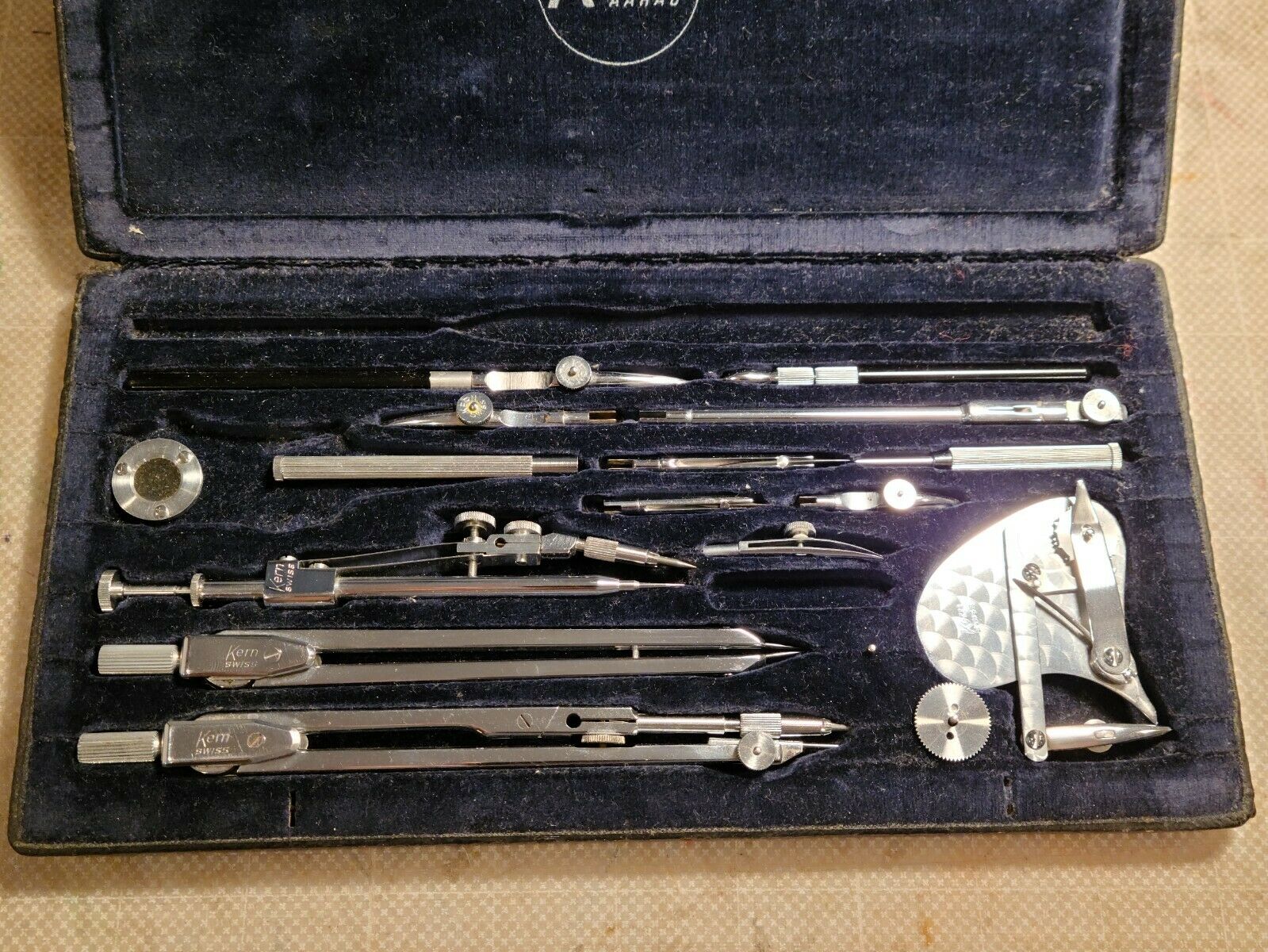 KERN AARAU SWISS Vintage Drawing Instrument Set Compass And Drafting   60f515aa6854b6d1fcd22268 