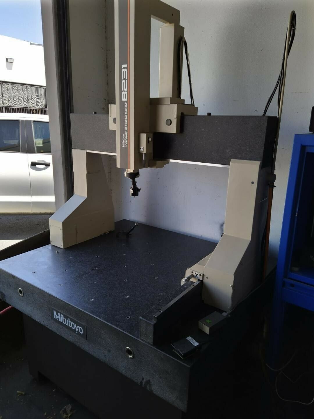 Mitutoyo B-231 Manual CMM Coordinate Measuring Machine With Renishaw Probe